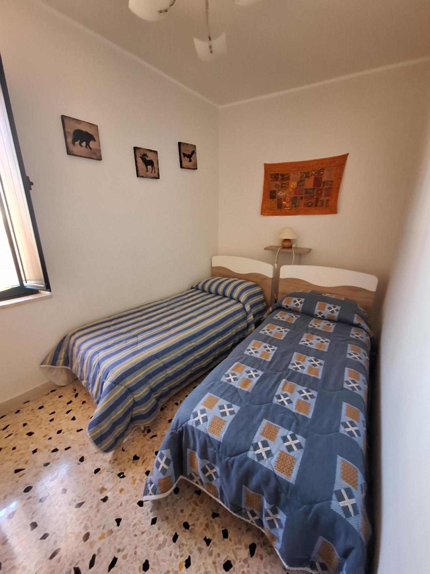 カステルモーラ Casa Colapesceヴィラ エクステリア 写真