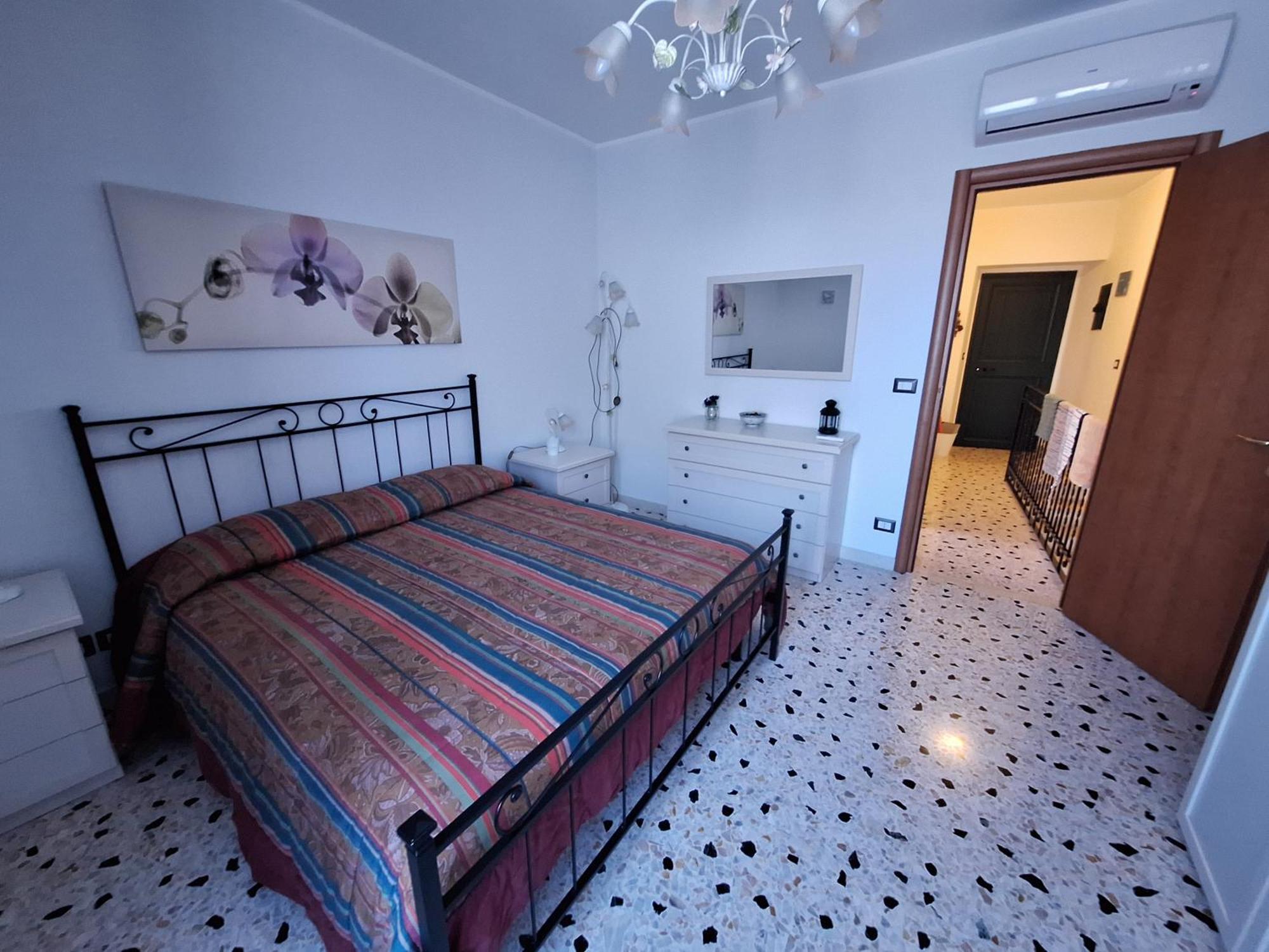 カステルモーラ Casa Colapesceヴィラ エクステリア 写真