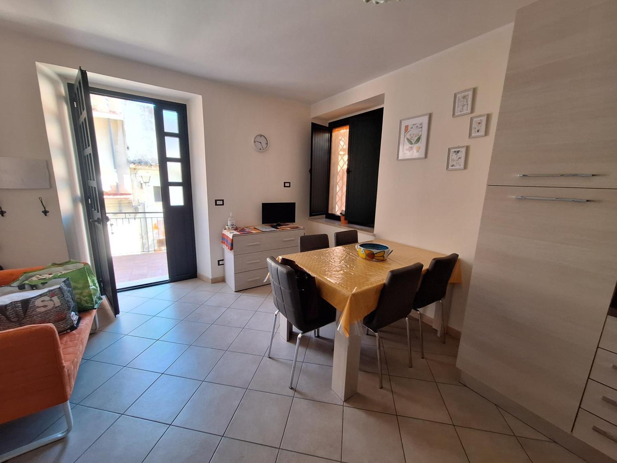 カステルモーラ Casa Colapesceヴィラ エクステリア 写真