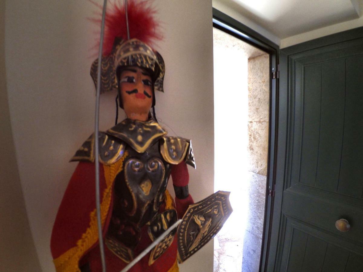 カステルモーラ Casa Colapesceヴィラ エクステリア 写真